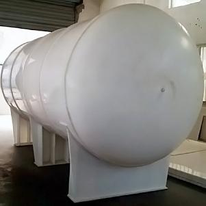Резервуар из полиэтилена и полипропилена 15 м3