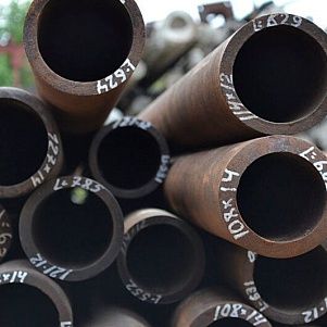 Труба стальная котельная 102x4 мм 15Х5М ТУ 14-3р-55-2001